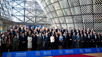 Συμφωνία ΗΠΑ-Ουκρανίας για τα ορυκτά: Θετική η Κομισιόν για τη συμβατότητα με την ΕΕ