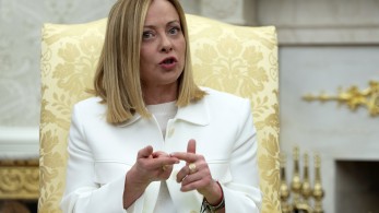 Πρέπει να σταματήσει ο πόλεμος στην Ουκρανία είπε η Μελόνι: Επικοινωνία με Τραμπ