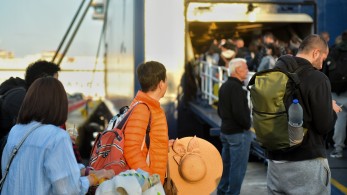 Πάσχα: αναχωρούν οι πρώτοι εκδρομείς - Κυκλοφοριακό χάος σε Κηφισό και Πειραιά (χάρτης)