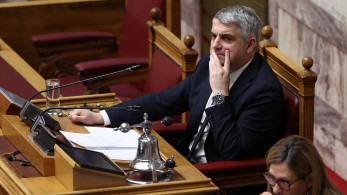 Ο Κωνσταντινόπουλος συνεχίζει ακάθεκτος τις επιθέσεις στον Ανδρουλάκη Ο Κωνσταντινόπουλος συνεχίζει ακάθεκτος τις επιθέσεις στον Ανδρουλάκη