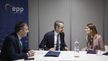 Κυριάκος Μητσοτάκης: συναντήσεις με τον πρωθυπουργό της Σουηδίας και τη Μέτσολα στη Βαλένθια (photos)