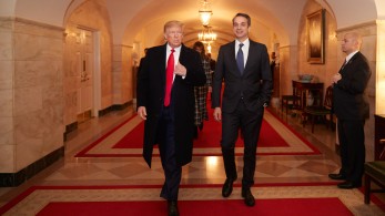 Τραμπ: Συμφωνώ με την πρόταση Μητσοτάκη για win-win συμφωνία με Ευρώπη - «Τον γνωρίζω, τον εκτιμώ» (video)