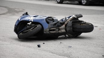 Τραγωδία στην Καλλιθέα - Νεκρός οδηγός μηχανής μετά από σύγκρουση