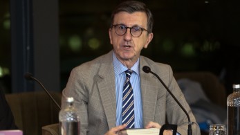 Άρης Πορτοσάλτε για Νομική: Το άσυλο υπήρχε για να ακούγεται μόνο η άποψη της Αριστεράς (video) Άρης Πορτοσάλτε για Νομική: Το άσυλο υπήρχε για να ακούγεται μόνο η άποψη της Αριστεράς (video)