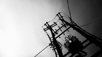 ΔΕΔΔΗΕ: επιτήδειοι παρουσιάζονται ως υπάλληλοί του για να κλέψουν