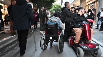 Ικανοποίηση ΕΣΑμεΑ για τις ανακοινώσεις Μαρινάκη για την ενίσχυση των 250 ευρώ