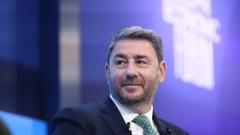 Ανδρουλάκης και σε ρόλο... τουριστικού πράκτορα - Υπόσχεται... Τοσκάνη στην Πελοπόννησο