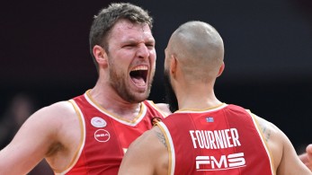 Ολυμπιακός μπάσκετ: Αφεντικό από την αρχή στο ΣΕΦ - Υπέταξε τη Ρεάλ με 84-72