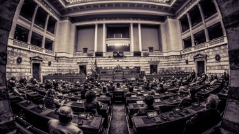 Αντιπολίτευση στα όρια της γελοιότητας