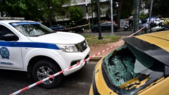 Χαλάνδρι: από θαύμα γλίτωσε περαστική οδηγός - Το όχημά της δέχθηκε πυρά Χαλάνδρι: από θαύμα γλίτωσε περαστική οδηγός - Το όχημά της δέχθηκε πυρά