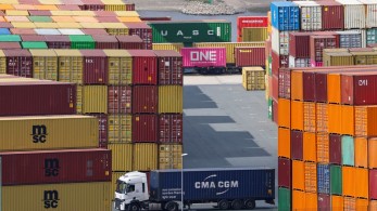 Μήνυμα ΕΕ σε ΗΠΑ για δασμούς: λύση μέσω διαπραγμάτευσης αλλιώς έρχονται αντίμετρα Μήνυμα ΕΕ σε ΗΠΑ για δασμούς: λύση μέσω διαπραγμάτευσης αλλιώς έρχονται αντίμετρα