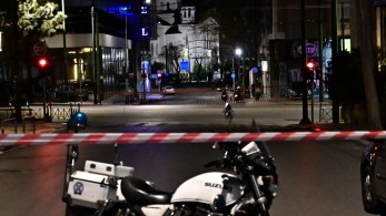 Καταδικάζουν οι σιδηροδρομικοί τη βομβιστική επίθεση στα γραφεία της Hellenic Train