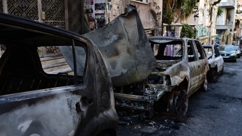 Εξάρχεια: οι μπαχαλάκηδες κατεβαίνουν έναν λόφο και οι κάτοικοι ανεβαίνουν ένα βουνό