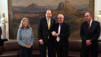 Κακλαμάνης: συνάντησε μέλη του Κογκρέσου - «Ξεκινάμε μια νέα εποχή στη διπλωματία Ελλάδας-ΗΠΑ»