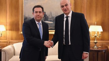 Συνάντηση Δένδια με Μηταράκη: Προχωρά η ανακαίνιση του τελωνείου Χίου από τον στρατό