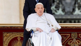 Πάπας Φραγκίσκος: συγκινεί ο προσωπικός γιατρός περιγράφοντας τις στιγμές μετά τον θάνατό του