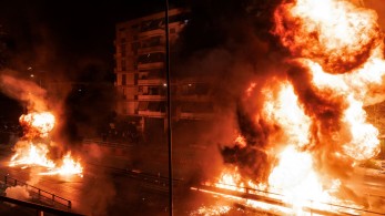 Οι θλιβερές στιγμές του Πάσχα: από γιορτή σε τραγωδία με ακρωτηριασμούς και καλάσνικοφ