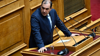 Κατσαφάδος: Σε όλη την Ελλάδα τα drones για την έγκαιρη αντιμετώπιση των πυρκαγιών (video)