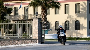 Αιματηρή συμπλοκή στις αγροτικές φυλακές Τίρυνθας με τέσσερις τραυματίες (video) Αιματηρή συμπλοκή στις αγροτικές φυλακές Τίρυνθας με τέσσερις τραυματίες (video)