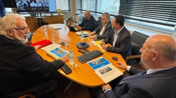 Σύσκεψη Τσιάρα με περιφερειάρχες: συζήτησαν το πρόγραμμα των 600 εκατ. ευρώ για αρδευτικά έργα