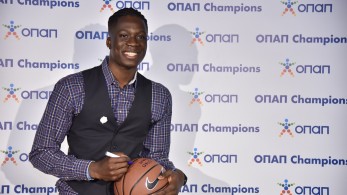 Στην οικογένεια των ΟΠΑΠ Champions ο Άλεξ Αντετοκούνμπο