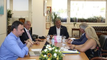 Περιφέρεια Αττικής: Ενεργειακή αναβάθμιση των σχολείων δήμου Κρωπίας