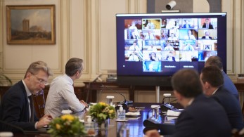 Κλείνει εκκρεμότητες το υπουργικό της Παρασκευής