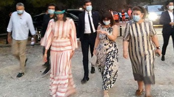 Καταχειροκροτούμενη στην Επίδαυρο η Σακελλαροπούλου (vid)