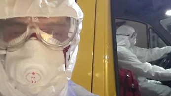 Τείχη κατά του κορωνοϊού: Αυστηρά μέτρα και απαγορεύσεις