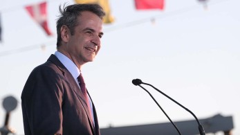 Στην παρουσίαση της νέας επένδυσης της ΕΛΒΑΛ αύριο (15/7) ο Μητσοτάκης