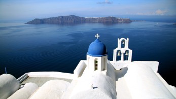Διακοπές στην Ελλάδα αντί για Τουρκία και Ισπανία