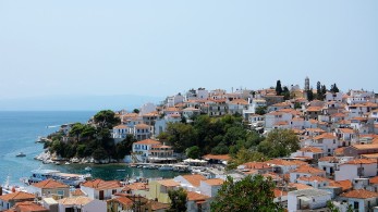 Στη Σκιάθο ο Σεΐχης του Κατάρ