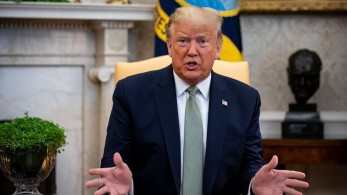 Απίστευτη δήλωση Τραμπ: «Η αστυνομία σκοτώνει περισσότερους λευκούς από μαύρους»