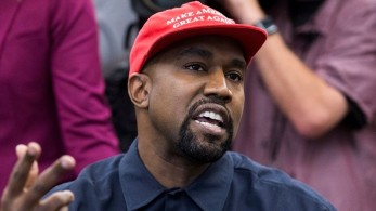 Ο Κάνιε Γουέστ ξέσπασε σε κλάματα στη διάρκεια της πρώτης του προεκλογικής συγκέντρωσης (vid)