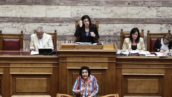Λιάνα Κανέλλη για Πολυτεχνείο: Στα παλαιότερα των υποδημάτων μου όσα λέει η Κωνσταντοπούλου Λιάνα Κανέλλη για Πολυτεχνείο: Στα παλαιότερα των υποδημάτων μου όσα λέει η Κωνσταντοπούλου