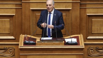 Βελόπουλος: Όταν ο λαϊκισμός αγκαλιάζει τις θεωρίες των αντιεξουσιαστών Βελόπουλος: Όταν ο λαϊκισμός αγκαλιάζει τις θεωρίες των αντιεξουσιαστών