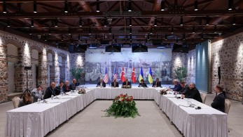 Κωνσταντινούπολη: στο τραπέζι Ουκρανία και Ρωσία - Κατάπαυση πυρός ζήτησε ο Φιντάν Κωνσταντινούπολη: στο τραπέζι Ουκρανία και Ρωσία - Κατάπαυση πυρός ζήτησε ο Φιντάν
