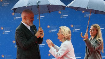 Ποιοι έφυγαν... νωρίς από τα Τίρανα: Το παρασκήνιο από τη σύνοδο στην Αλβανία