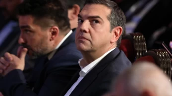 Δεν πάει και τόσο καλά το rebranding του Αλέξη Τσίπρα