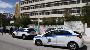 Συνελήφθη ο 34χρονος φοιτητής που επιτέθηκε στην ιδιοκτήτρια του κυλικείου στην Πολυτεχνειούπολη Συνελήφθη ο 34χρονος φοιτητής που επιτέθηκε στην ιδιοκτήτρια του κυλικείου στην Πολυτεχνειούπολη