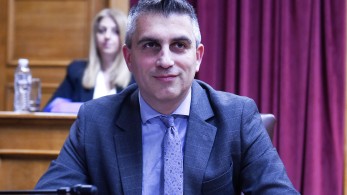 Χρίστος Δήμας: Μονόδρομος η ηλεκτροκίνηση - Το σχέδιο δράσης για το μέλλον των πράσινων μετακινήσεων