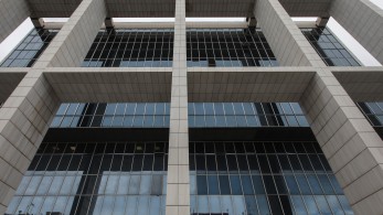 Tηλεφώνημα για βόμβα στο Εφετείο - Διακοπή κυκλοφορίας στη Λουκάρεως