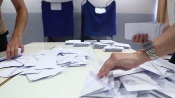 Δημοσκόπηση Metron Analysis: Άλμα ΝΔ, εκμετάλλευση των Τεμπών από την αντιπολίτευση