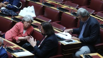 Πλώρη για αυτοδυναμία βάζει η ΝΔ, Πολάκης vs Λινού και ο άσος του Μητσοτάκη