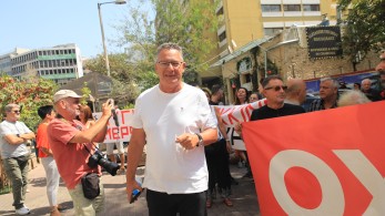 Ευρωβουλή ή πλατεία Εξαρχείων; Ο Αρβανίτης ξέρει Ευρωβουλή ή πλατεία Εξαρχείων; Ο Αρβανίτης ξέρει