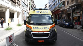 Τραγωδία στη Θεσσαλονίκη: 48χρονη έπεσε από το μπαλκόνι, ενώ έπλενε τα τζάμια