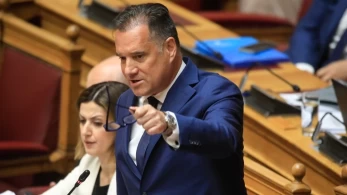 Ο Άδωνις εκθέτει για πολλοστή φορά τα τρολ του ΣΥΡΙΖΑ Ο Άδωνις εκθέτει για πολλοστή φορά τα τρολ του ΣΥΡΙΖΑ