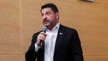Χαρδαλιάς: Μιλάω απευθείας με τους πολίτες - Βλέπω με τα μάτια μου προβλήματα και ελλείψεις Χαρδαλιάς: Μιλάω απευθείας με τους πολίτες - Βλέπω με τα μάτια μου προβλήματα και ελλείψεις