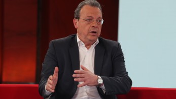 Φάμελλος: ο μηνυτής της Ομάδας Αλήθειας ξεχνά την υπόγα της Κουμουνδούρου Φάμελλος: ο μηνυτής της Ομάδας Αλήθειας ξεχνά την υπόγα της Κουμουνδούρου