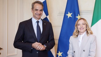 Μητσοτάκης - Μελόνι: Συμφωνία κορυφής με την Ιταλία για νέα τρένα και αμαξοστάσια (video)